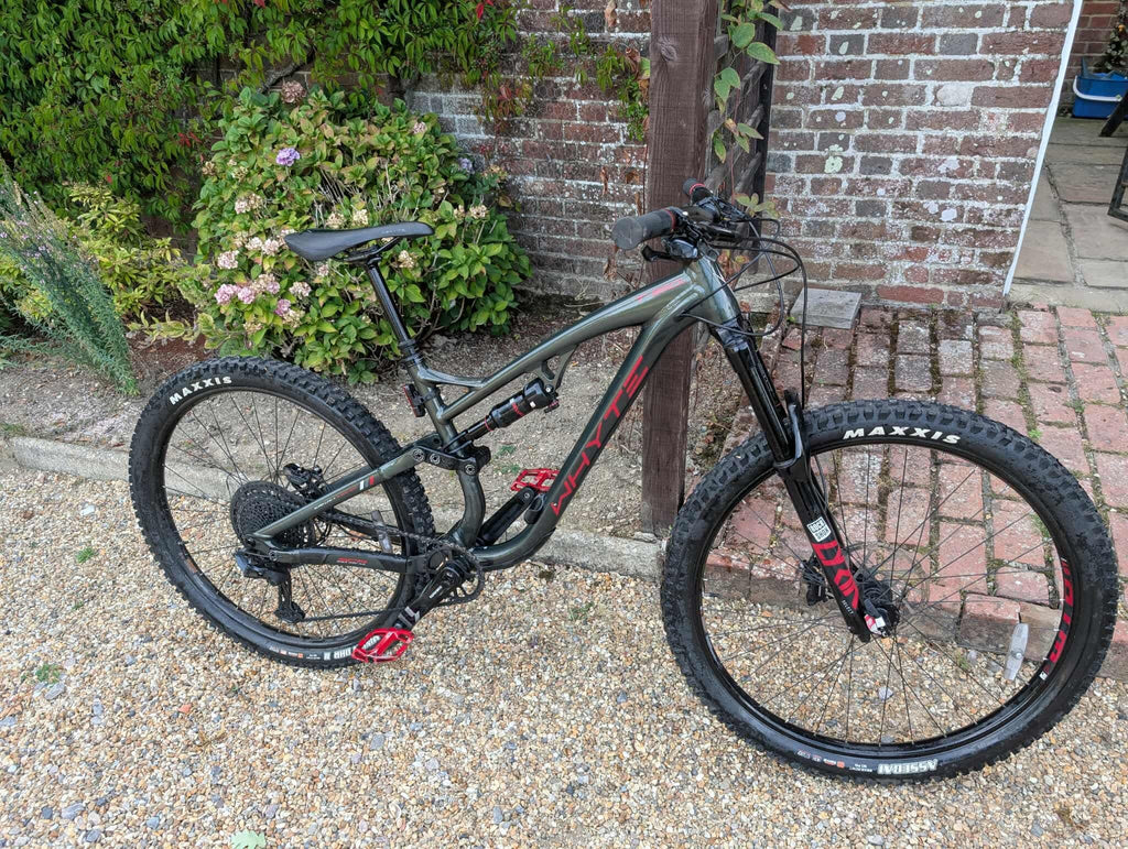 Whyte Full Suspension Mountain Bike